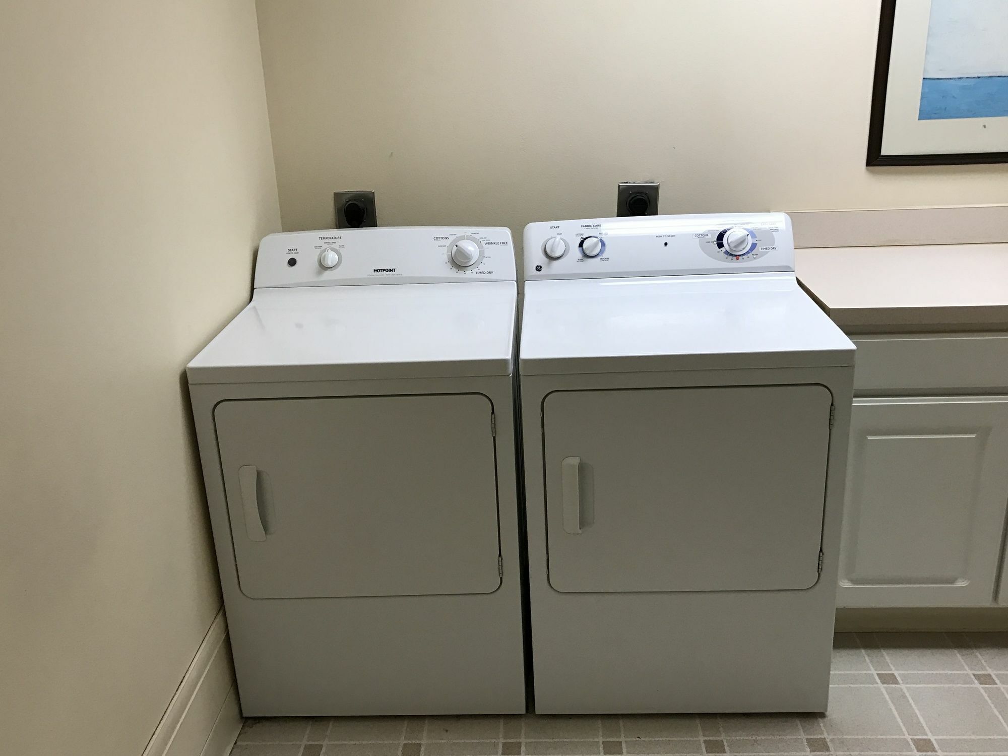 Cresthill Suites Suny University Albany Luaran gambar